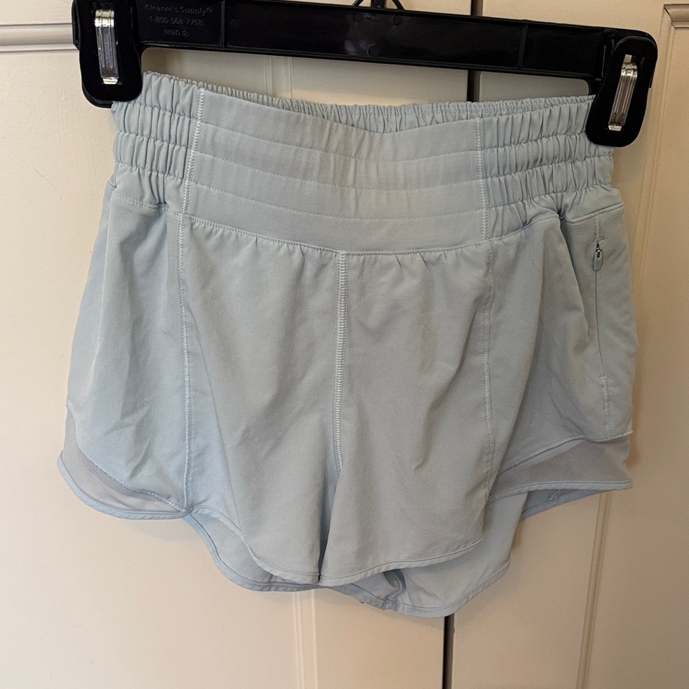 Lululemon Hotty Hot 2.5 High Waist Light Blue Women's Shorts size 2